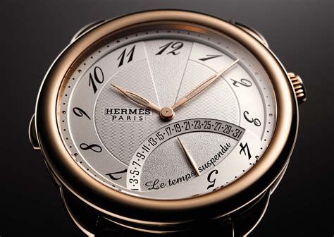 montre arceau Hermes temps suspendu